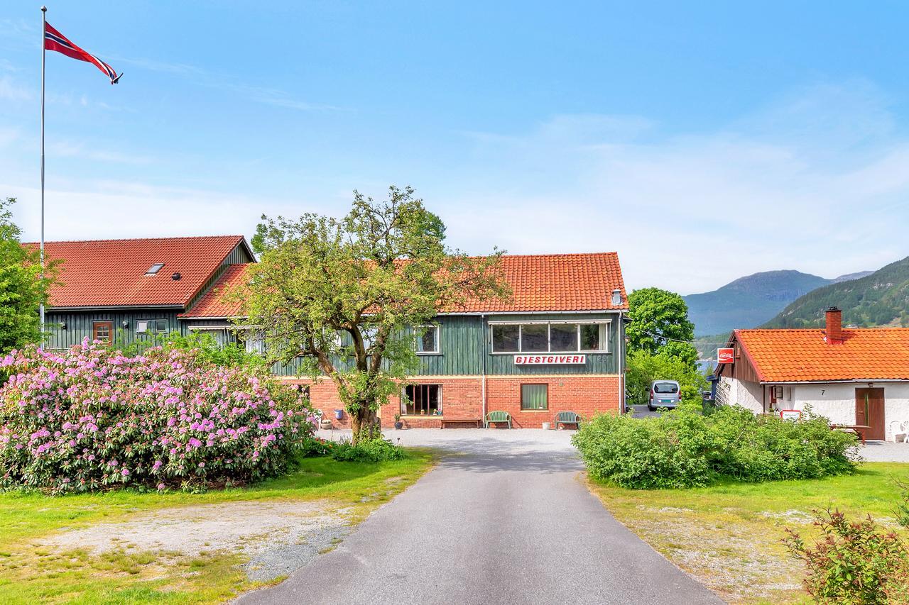 Hjelmeland Hostel Nokling Bagian luar foto